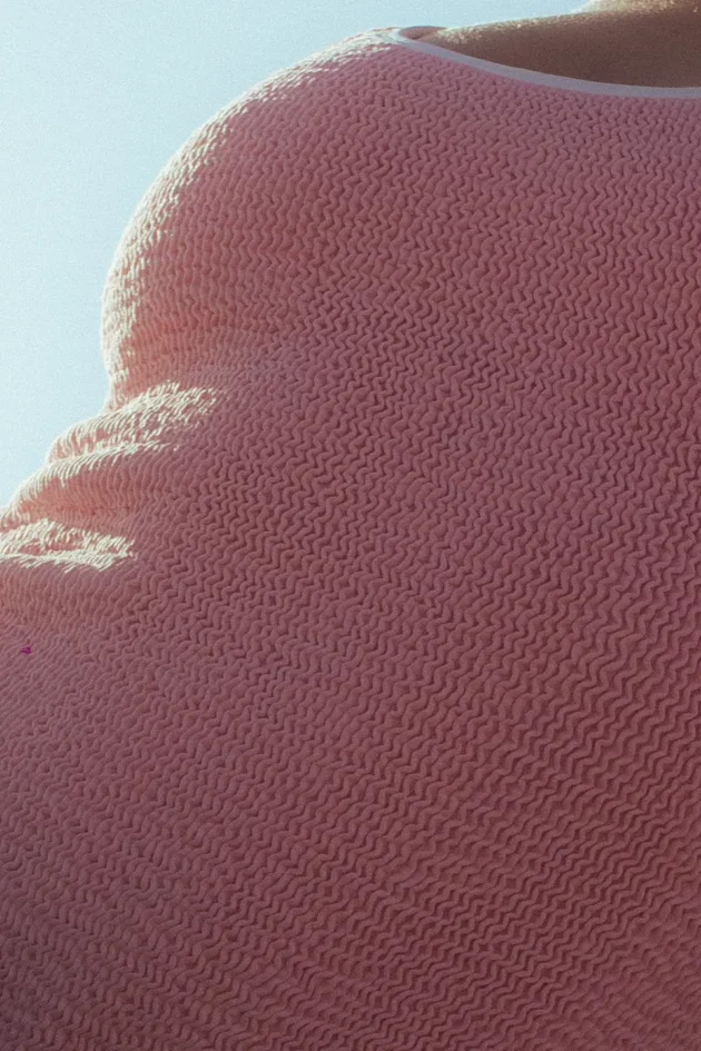 The Backhand Suit Pink - Image 3